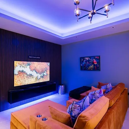 Bounty Boutique On The Lakes *